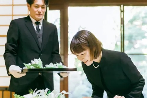 自宅葬とは？